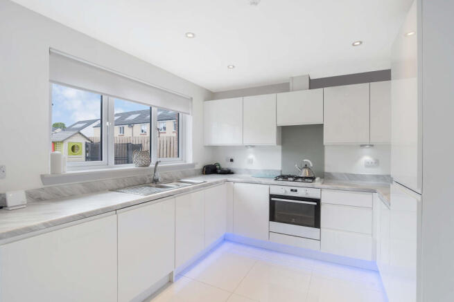 Dining kitchen