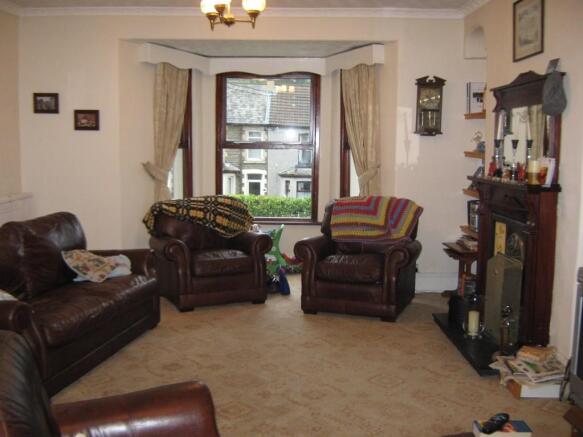 Lounge (three)