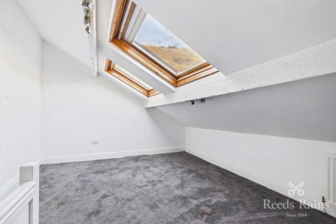 2 bed Terraced to rent Image 11