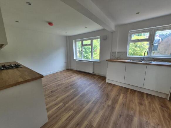 kitchen (2)