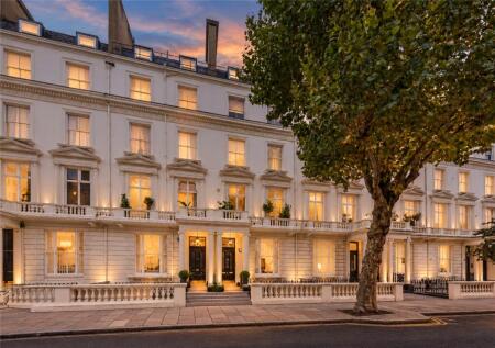 Warrington Crescent, Little Venice, London, W9
