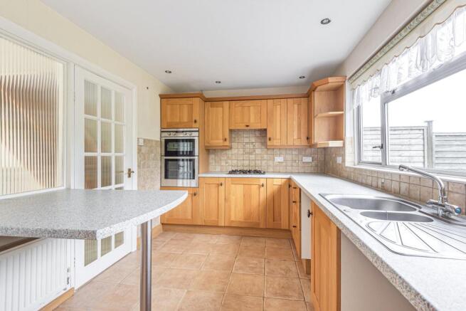 Kitchen/Breakfast Rm