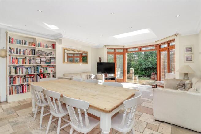 Family/Kitchen (A)
