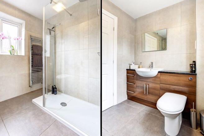 EN SUITE
