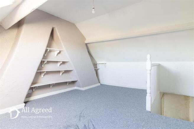 ATTIC ROOM