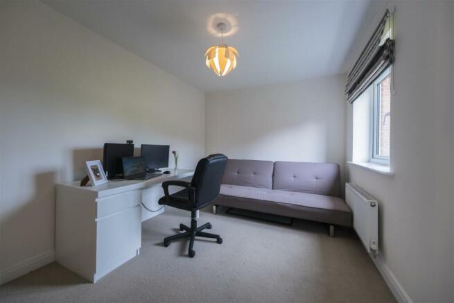 43 Shakerley Close-032.JPG