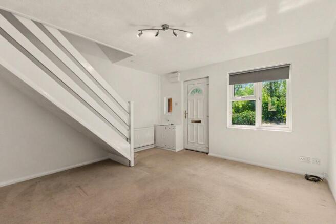 Turton Way, Kenilworth, CV8 photo 4