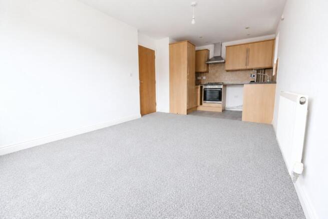 SITTING/DINING ROOM