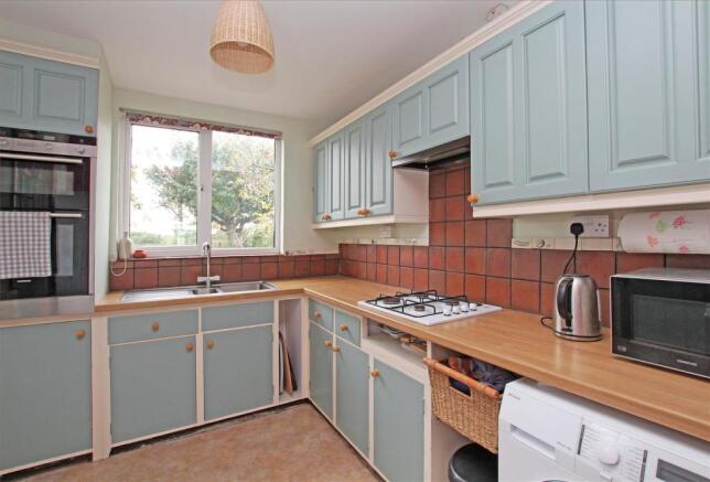 TS - Kitchen 1.jpg
