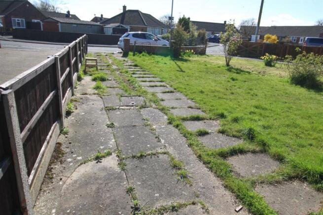 front gdn b.jpg