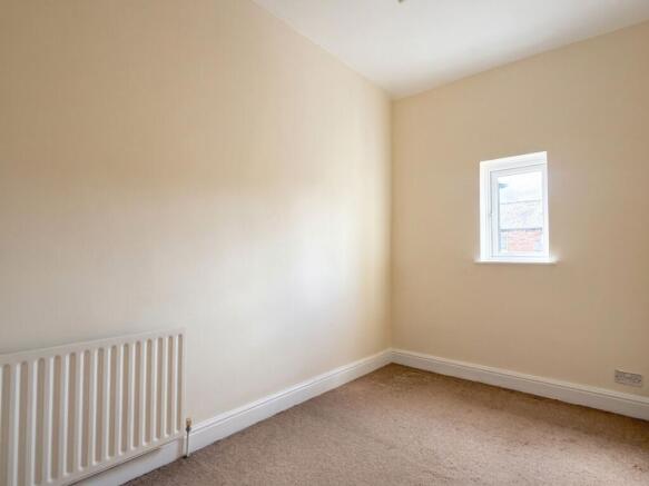 2 bed Terraced for sale Image 9