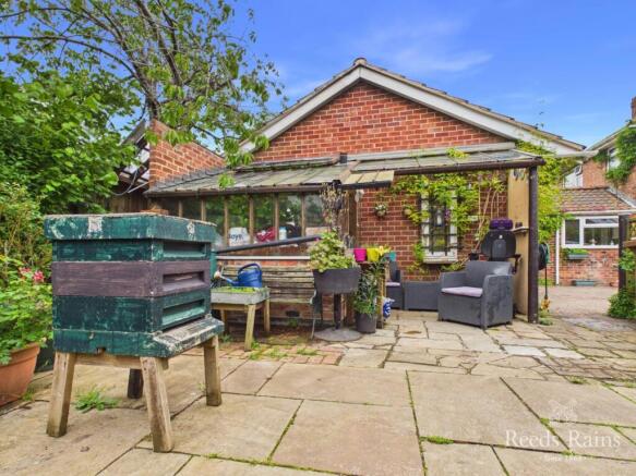 3 bed Semi-Detached for sale Image 5