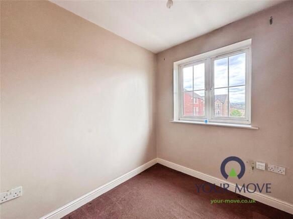 4 bed Semi-Detached for sale Image 11
