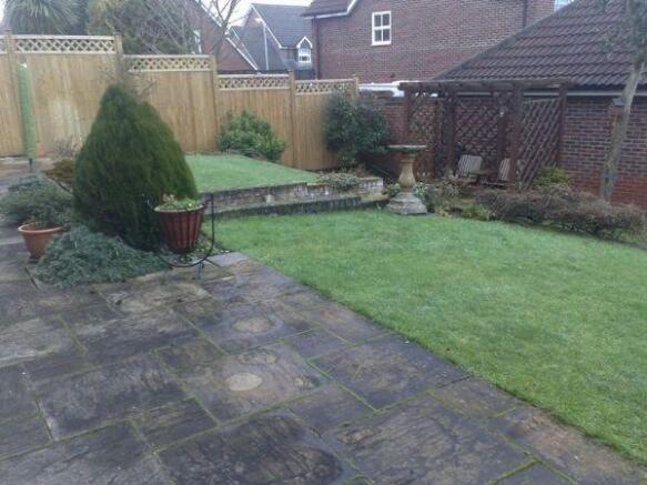 Photo 12
