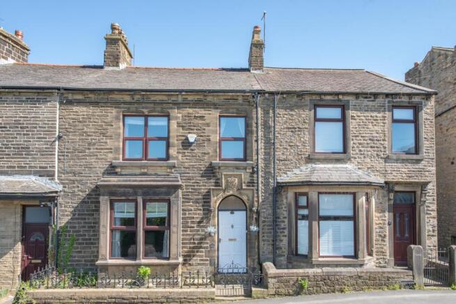 4 bed Terraced for sale in keighley
