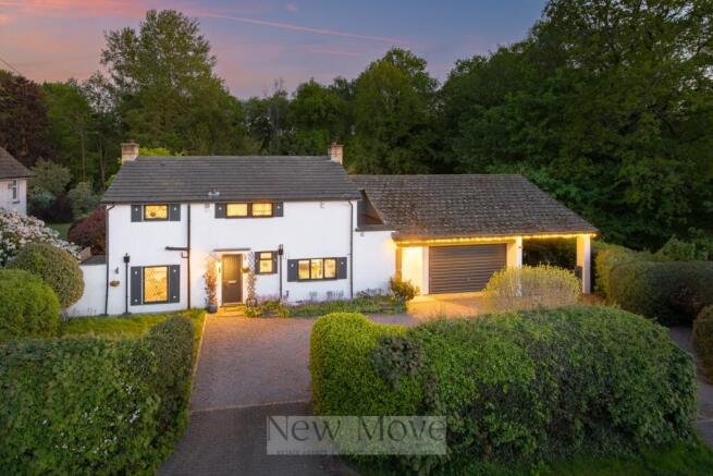 5 bed detached house for sale Mill Lane, Crawley