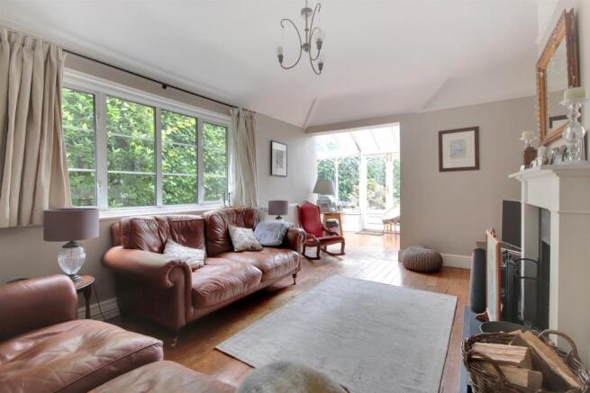 Sitting Room.jpg