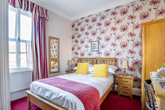 18 bed Terraced for sale Image 6
