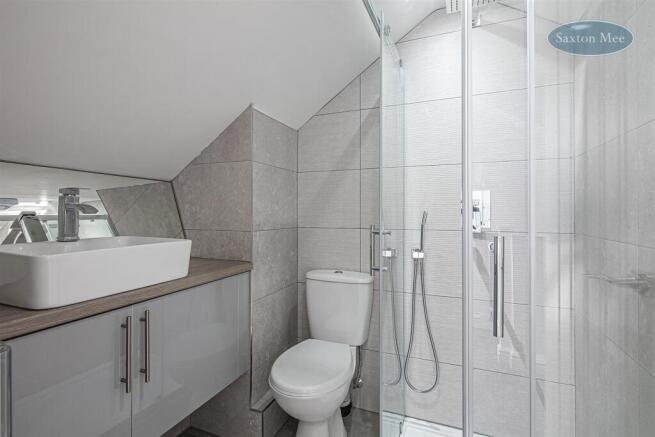 3 bed Terraced for sale Image 10