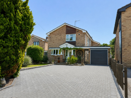 2, Severn Close, Maisemore, Gloucester GL2 8ET