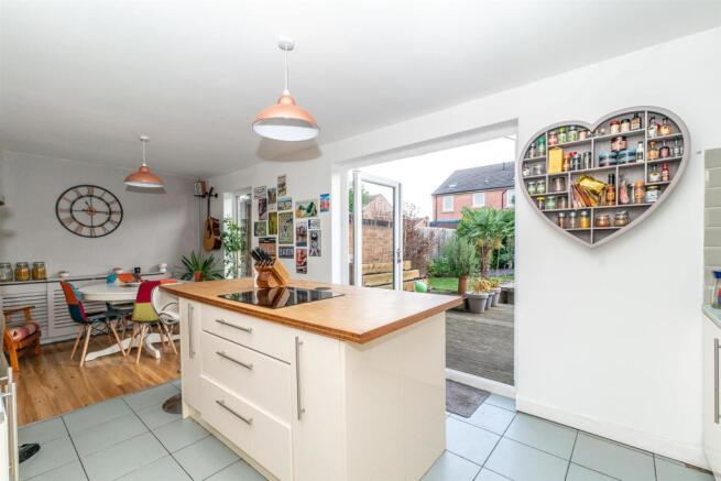 Kitchen / Diner