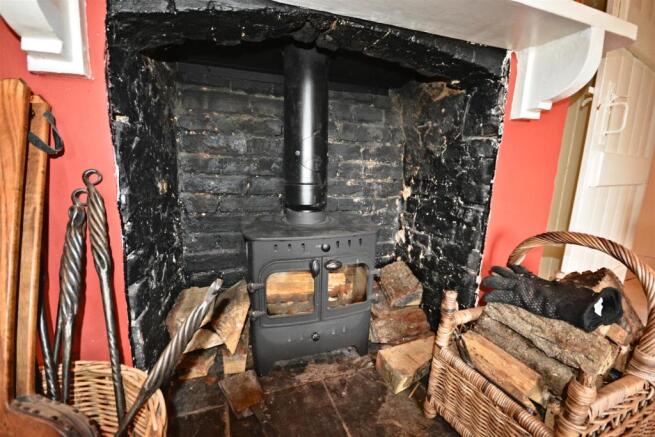 fireplace.jpg