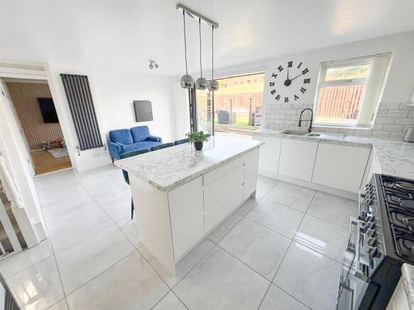 3 bed End of Terrace for sale Image 6