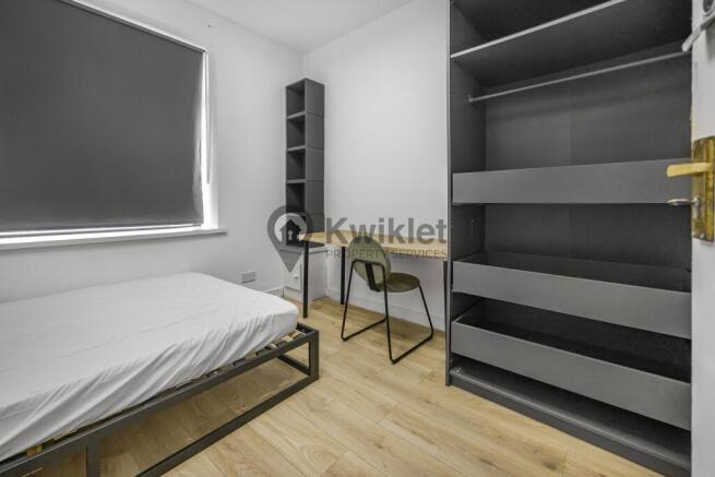 eZy Watermark_18-10-2024_02-13-02-8960PM.JPG