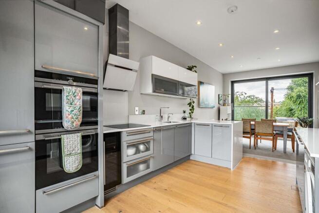 Kitchen/Reception