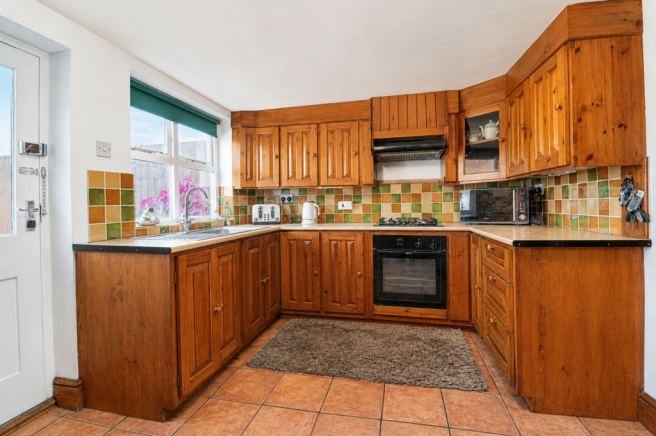2 bed Cottage for sale Image 6