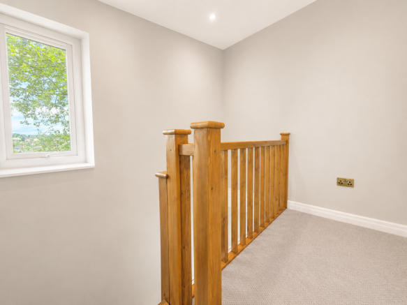1 bed Detached to rent Image 9