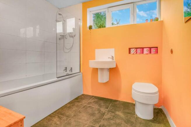 Family bathroom