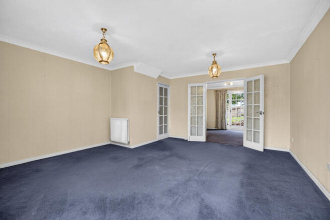 Living Room (2)