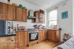 Flat 2, 48, Saltoun Road, London SW2 1ER