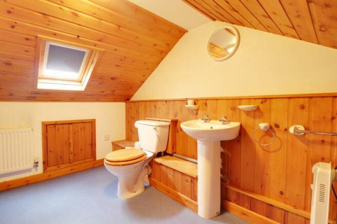 En-Suite Facilities Within Attic Space