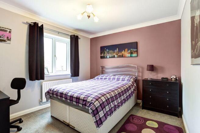BEDROOM 2