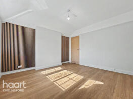 2, Hayes Close, Chelmsford CM2 0RN