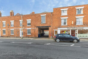 1, Kings Head Cottages, Barton Street, Tewkesbury GL20 5PR