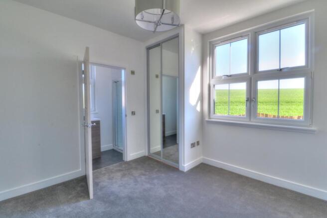 Master to En-suite