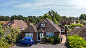 23, Grove End Road, Farnham GU9 8RD