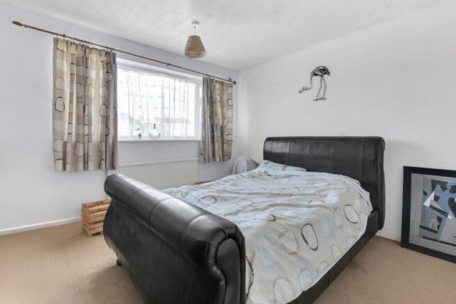 3 bed Semi-Detached for sale Image 7