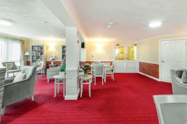COMMUNAL LOUNGE