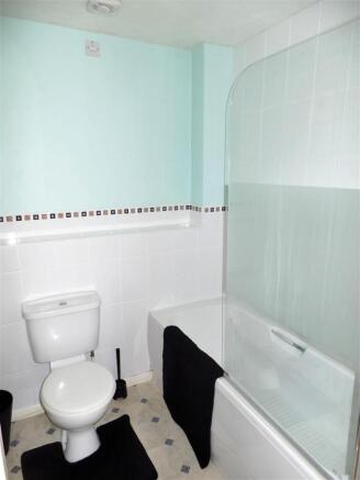 Pipkin Court, Parkside - Bathroom