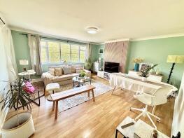 Flat 18a, Woodford House, Woodford Road, South Woodford, London E18 2ES