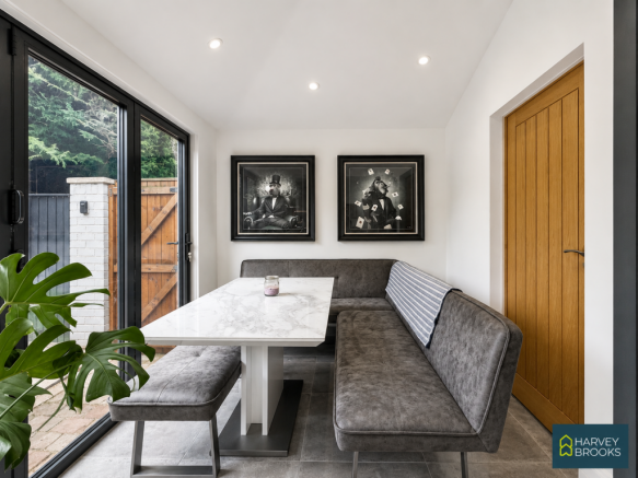 3 bed Detached for sale Image 10