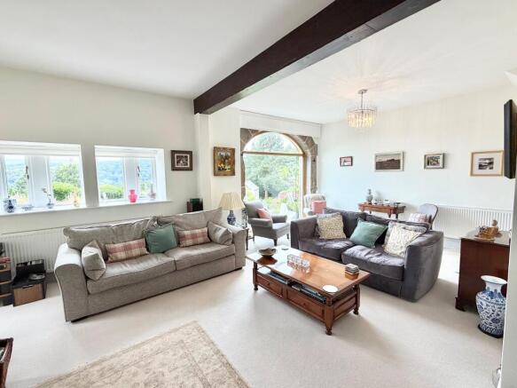 5 bed Barn Conversion for sale Image 6