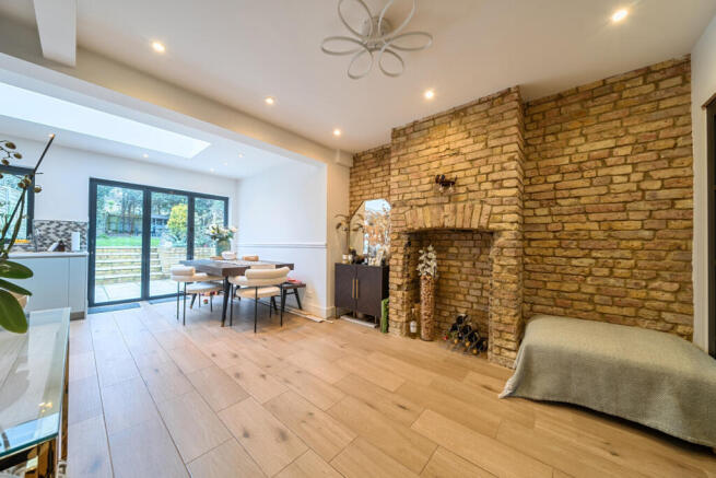 1415045-8-6995dd5...