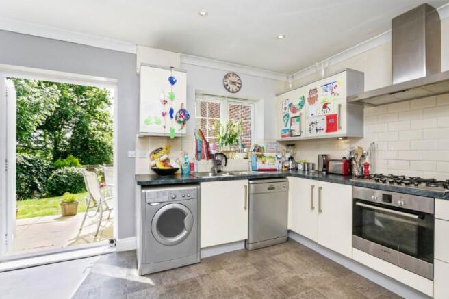 Kitchen/Breakfast Rm