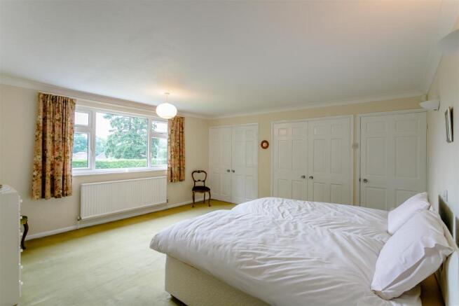 8344705-interior28.jpg