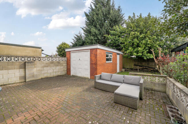 4 bed Semi-Detached for sale Image 8